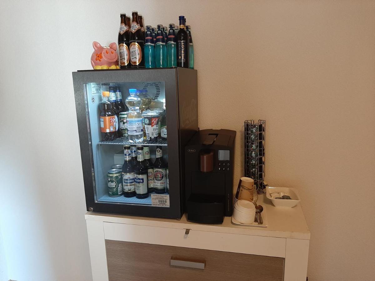 Gaestehaus Pension Waldhorn Weilen unter den Rinnen 외부 사진