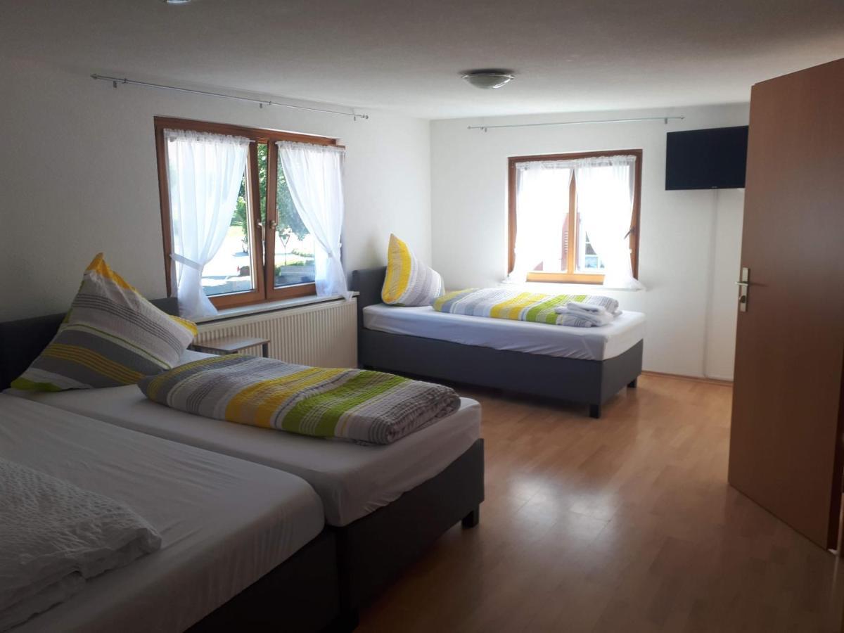 Gaestehaus Pension Waldhorn Weilen unter den Rinnen 외부 사진